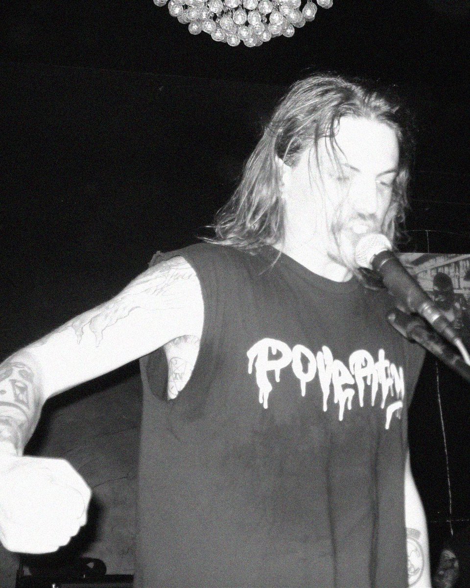 37messages's tweet photo. Poverty *LIVE* at @nakedlounge 
#hardcore #punk #slam #hc #povertyhc https://t.co/faQgC5Nhqg