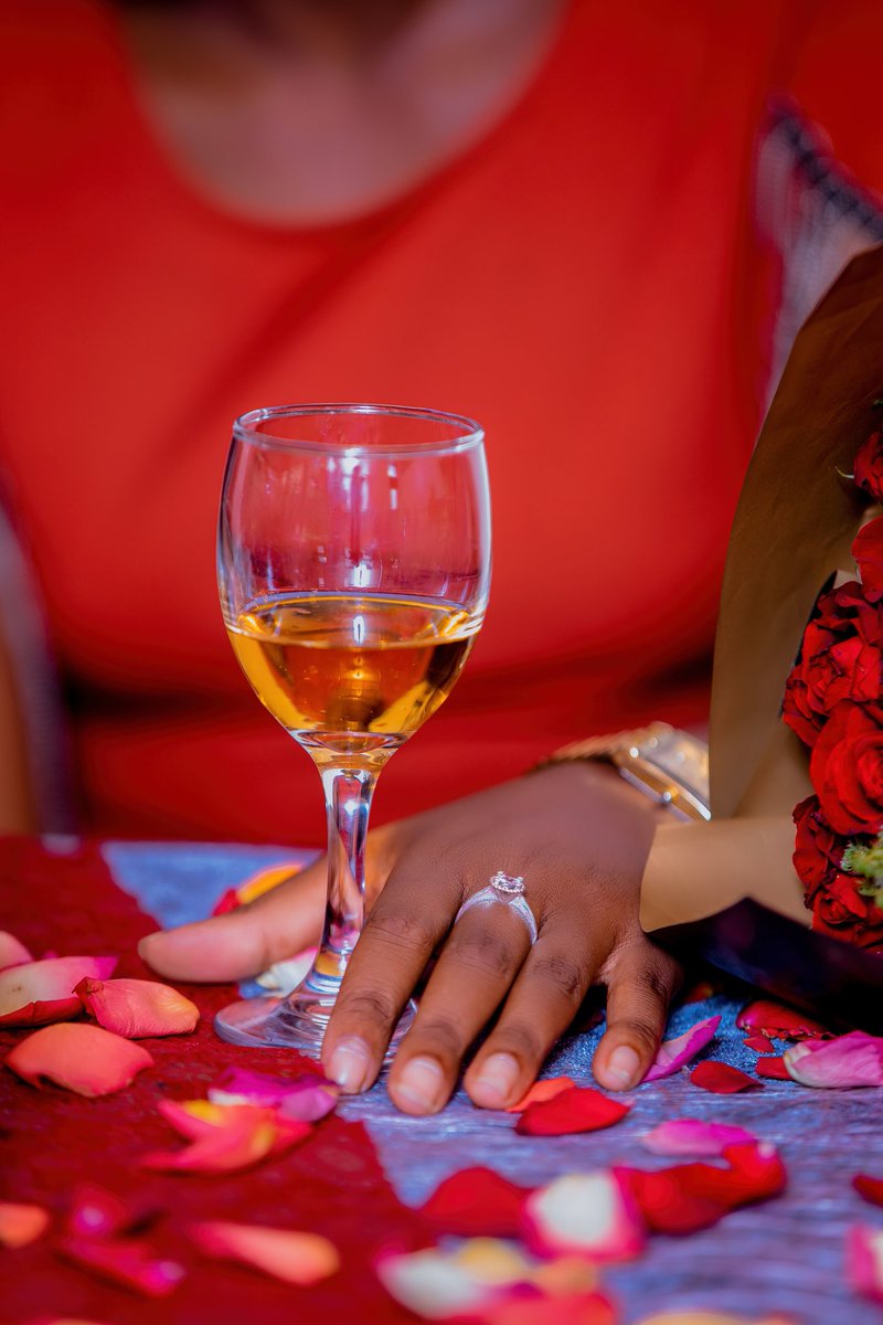 NsengimanaJado's tweet photo. 2. Make your Ceremony Memory
Ntabwo tuzi ko Huye hari kuva  Studio irenze gutya #InzoziZabayeImpamo
Watch us on IG: #HagyImageStudio
On Facebook: #HagyImageStudio
  @Annemwiza @PMudakikwa @umusore_witunze @Ishimwe71  @A_sebutege @byukavuba @Damour_nzogera  @PrudenceKwizer1 https://t.co/DThNex0fuy
