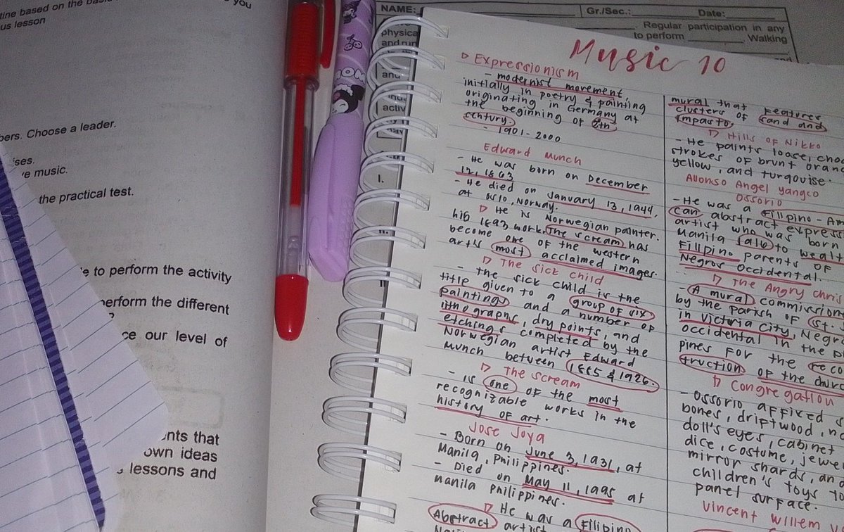 definitely_hami's tweet photo. making notes kahit sleepy na :( https://t.co/RmAppOpGNL
