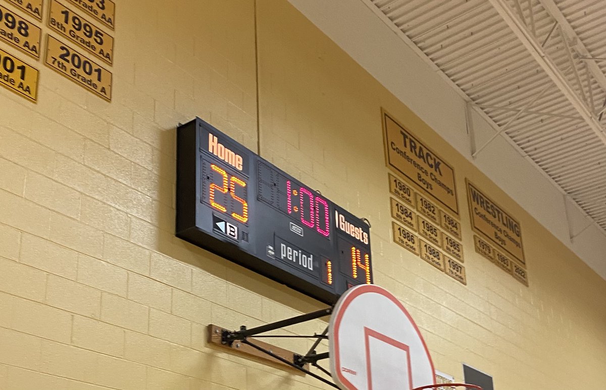 Great job to the 7th grade girls Volleyball teams last night!! Both A and AA teams won their matches!! #Elevate203