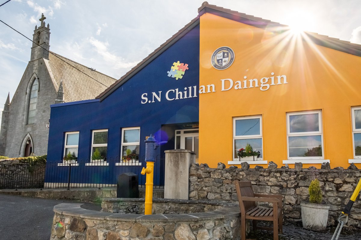 The quaint, picture-perfect village of Puckane, makes a great base for discovering Lough Derg. Just a 10 minute drive from Nenagh and close to Dromineer and Garrykennedy too, there’s plenty to see and do within a short distance.

#VisitTipp