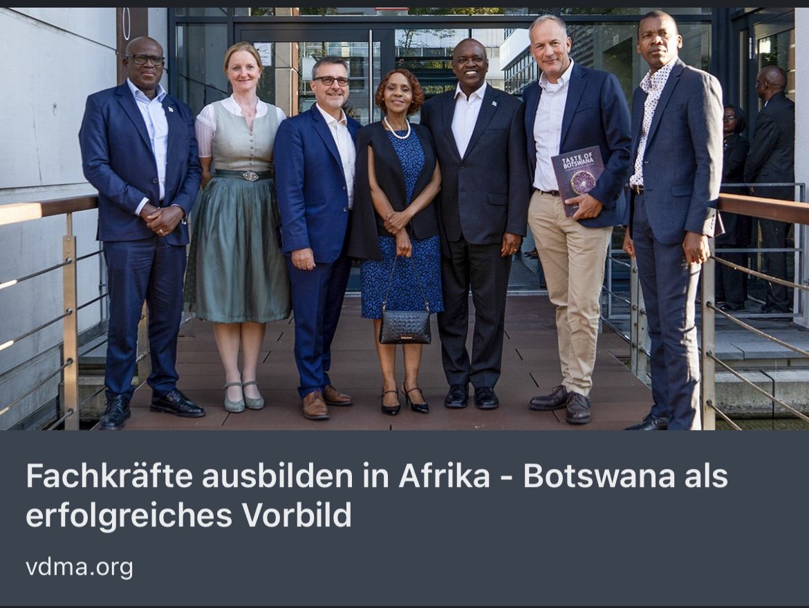 sahlbln's tweet photo. #PartnersInTransformation ist eine wichtige Initiative des @BMZ_Bund.
Der @VDMAonline ist schon viele Jahre aktiv und bietet #bestpractise für andere, die in der Zusammenarbeit mit #Afrika einsteigen wollen!
#transformation #decadetoact #geopolitik #fachkräfte #SDGs https://t.co/MSeIcKLgvX