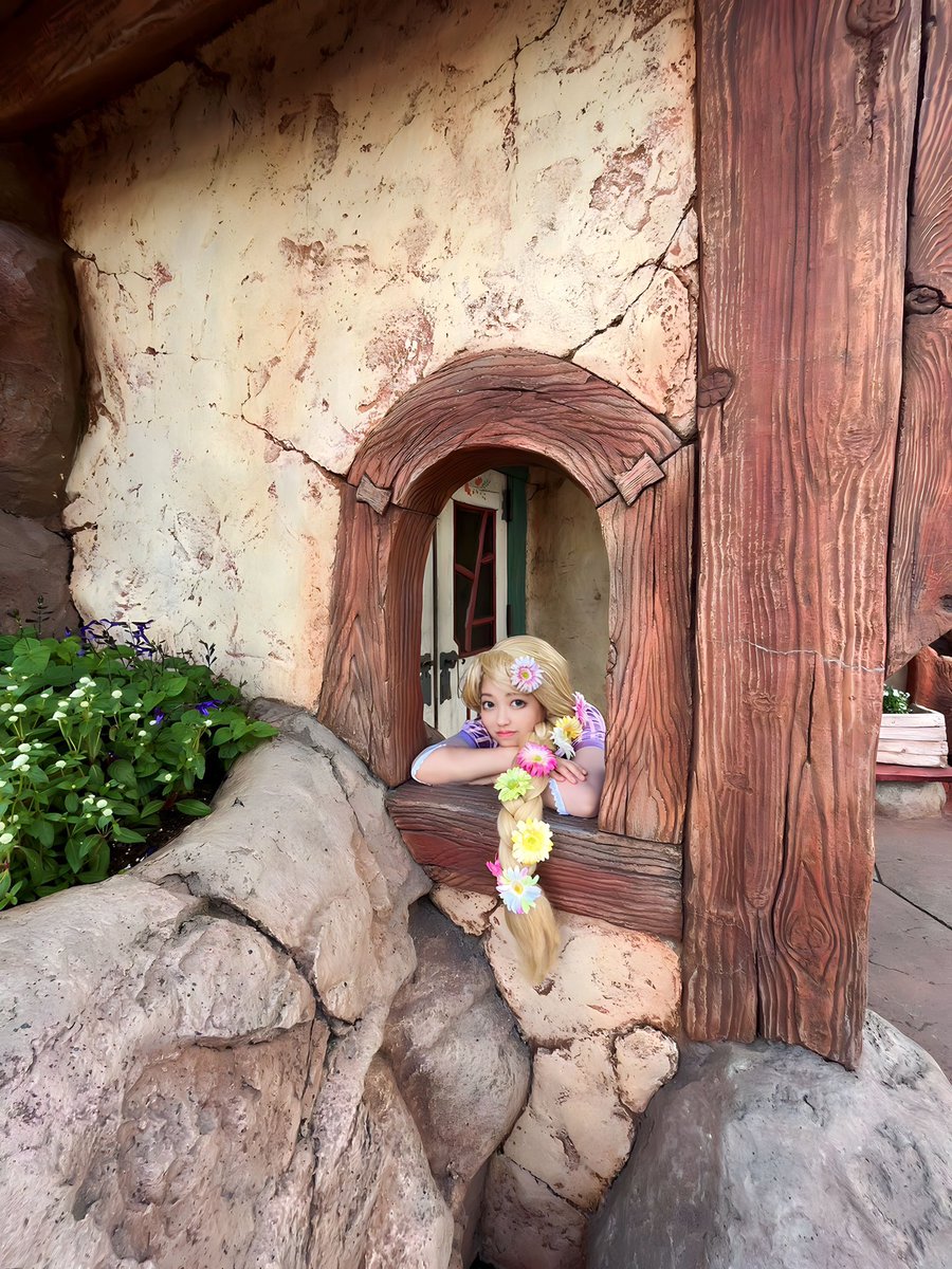 DisneyHalloween🎃👻

〜Rapunzel〜
「外の世界を見にいきたいの」
📷ﾄﾓﾀﾞﾁ👸

#Dハロ #Dハロ仮装 #ラプンツェル #コスプレ