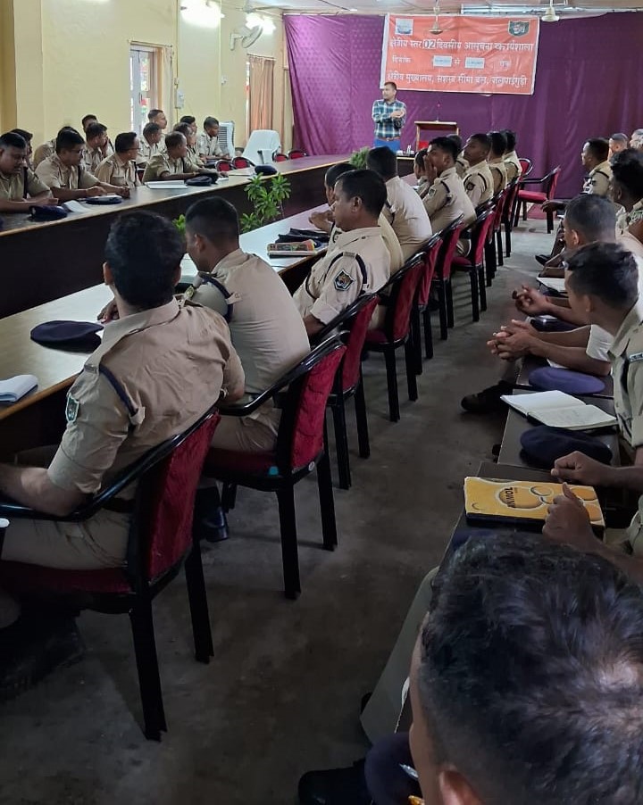 WCCBHQ's tweet photo. WCCB officials sensitized #SSB Officials on “Identification and modus #operandi of trafficking of wildlife #contraband” at sector head quarter SSB #Jalpaiguri and sector head quarter #Ranidanga SSB Training Centre on 21.09.2023 and 22.09.2023 attended by 60 officials. https://t.co/IQjP5V8xWb