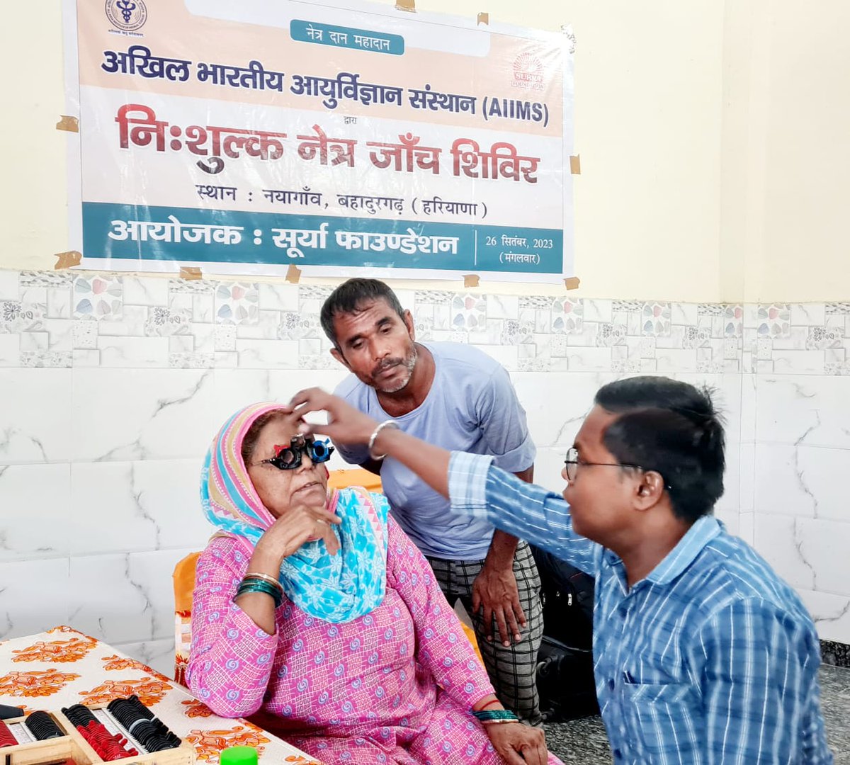 suryafnd's tweet photo. #Health_Camp
आज सेवा पखवाड़ा के अंतर्गत सूर्या फाउंडेशन तथा एम्स दिल्ली की टीम द्वारा बहादुरगढ़(हरियाणा), के चयनित आदर्श गांव नयागांव में नेत्र चिकित्सा कैंप व रक्तदान शिविर का आयोजन किया गया। https://t.co/m3p9Ys04so