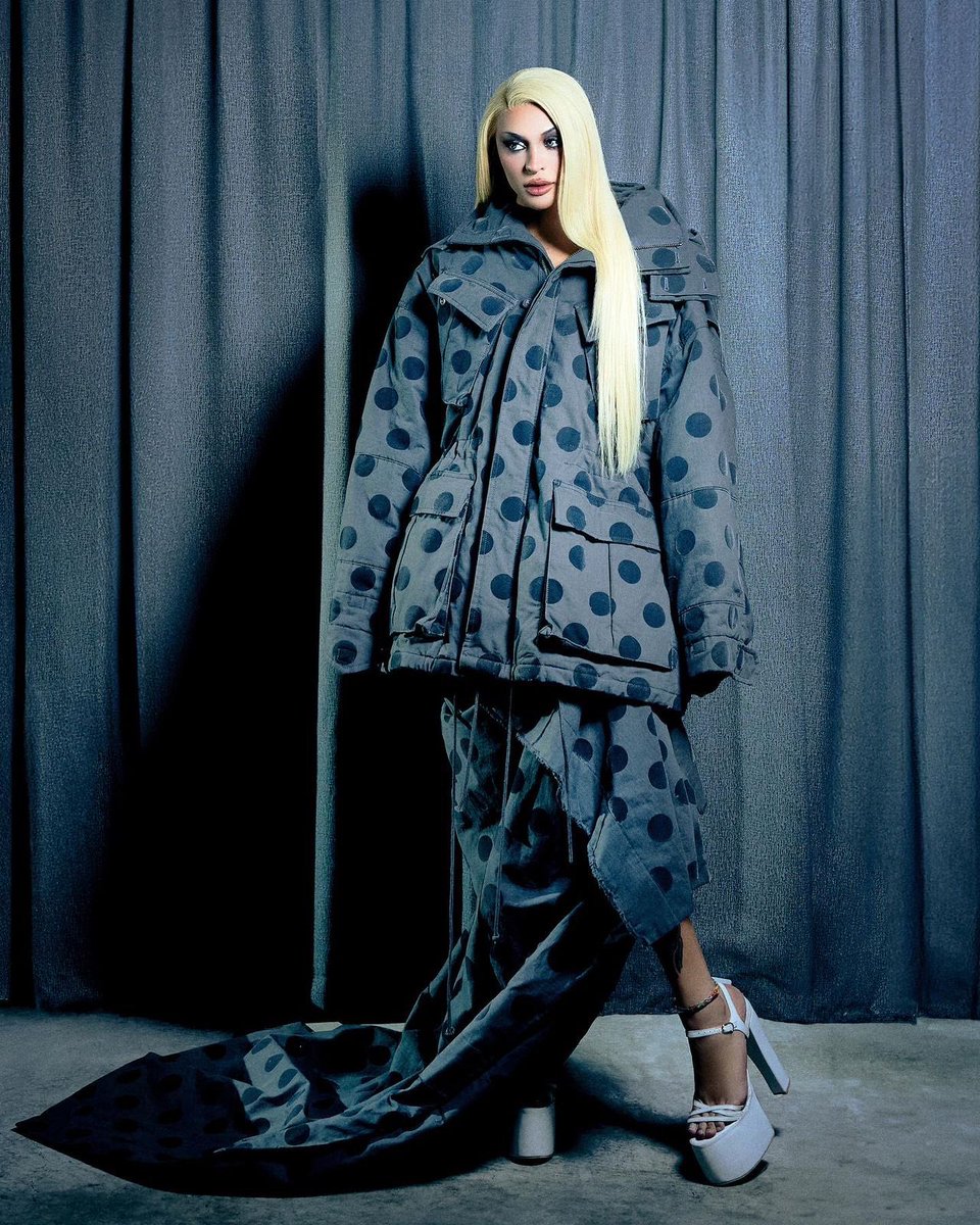 pabllovittar's tweet photo. https://t.co/V5zIrrC1AV