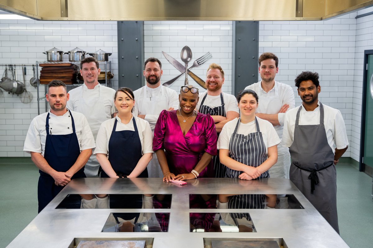 #GreatBritishMenu is nominated for BEST TALENT SHOW @TVChoice Awards. If you can vote for all our wonderful chefs and their extraordinary talent it would be great to see them altogether again 🤩😃 tvchoicemagazine.co.uk to vote 😍