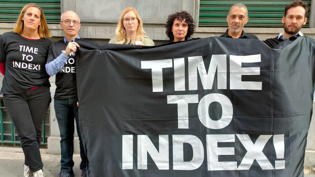 PlexBelgica's tweet image. En septiembre @PlexBelgica ha vuelto a alzar la voz tras la pausa estival. Hemos retomado nuestras movilizaciones semanales frente a la Cancillería de @EmbEspBelgica ya que tras solicitudes reiteradas a @MAECgob seguimos esperando el cumplimiento de la legislación 🇧🇪 #Indexacion