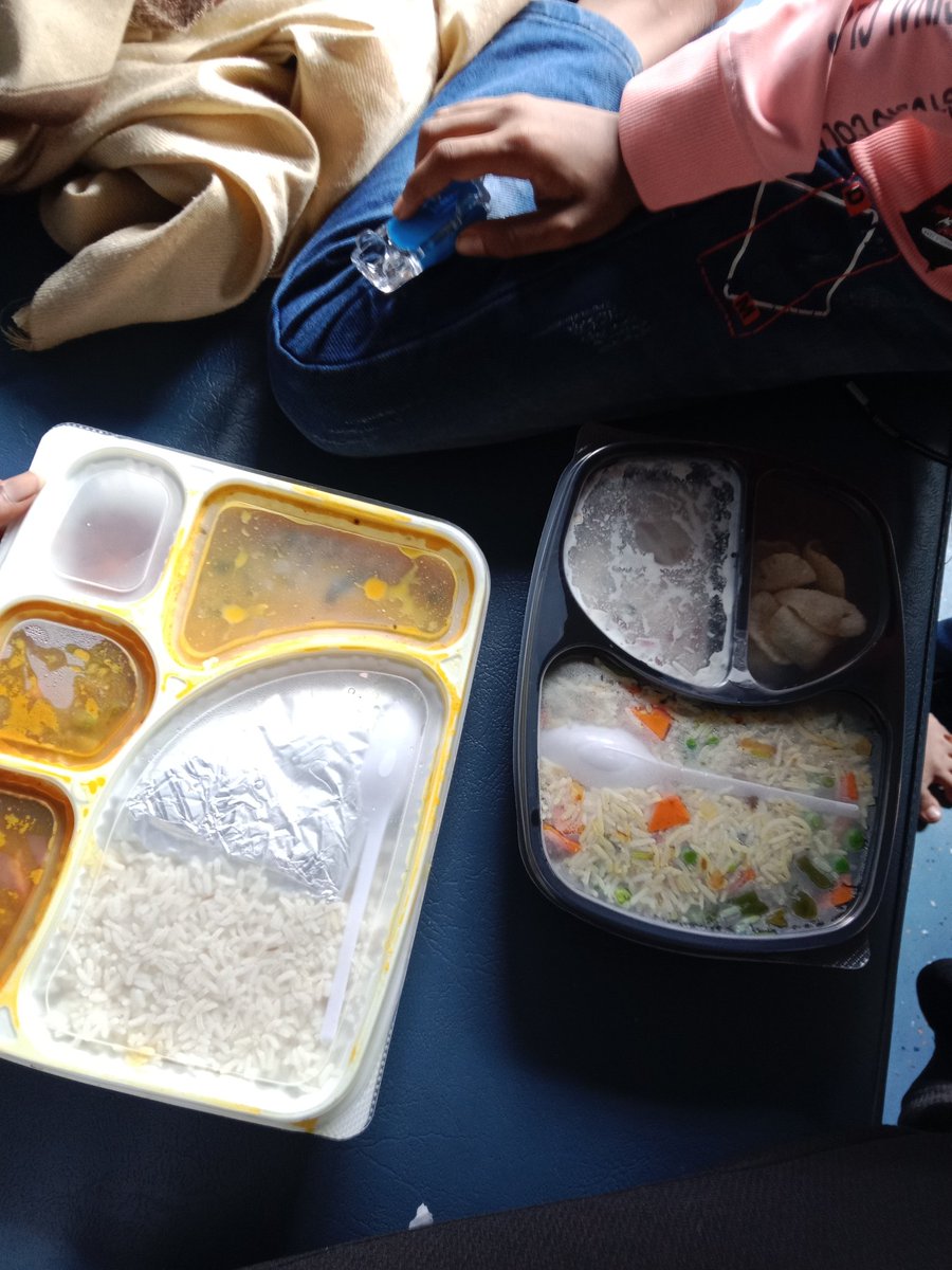 SanikaDhuri2's tweet image. As there was no pantry facility available to the train! 
Thank you, @IRCTCofficial, for providing us with the ordering option. 
Thank you for delivering it to us, #zoop.