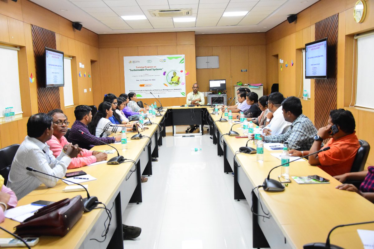 MANAGEPrograms's tweet photo. MANAGE started a 5-day Training Program on #SustainableFoodSystems from 25-29 September 2023 for officials from #Odisha DA&amp;FE

#Odisha #DepartmentofAgriculture #FarmersEmpowerment #MANAGEites @AgriGoI @MediaCellMANAGE @chandraagri @SecyAgriGoI @Sampraveen0406 https://t.co/55sM587xPE