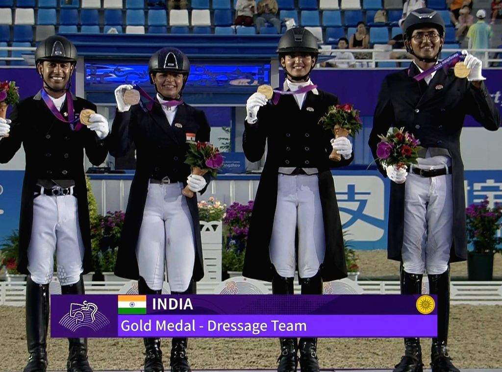 deepanshi_9's tweet photo. 𝘼𝙣𝙤𝙩𝙝𝙚𝙧 𝙂𝙤𝙡𝙙 🏅. 
𝘼 𝙡𝙤𝙣𝙜 𝙬𝙖𝙞𝙩 𝙤𝙛 41 𝙮𝙚𝙖𝙧𝙨 𝙞𝙨 𝙣𝙤𝙬 𝙤𝙫𝙚𝙧 𝙛𝙤𝙧 🇮🇳. 
 Congratulations to our incredible Equestrian🏇team on their historic victory at #AsianGames2022 
They guys make it possible and made 🇮🇳 proud .

#BharatAtAG22
#Cheer4India https://t.co/dlFzKTHgTz