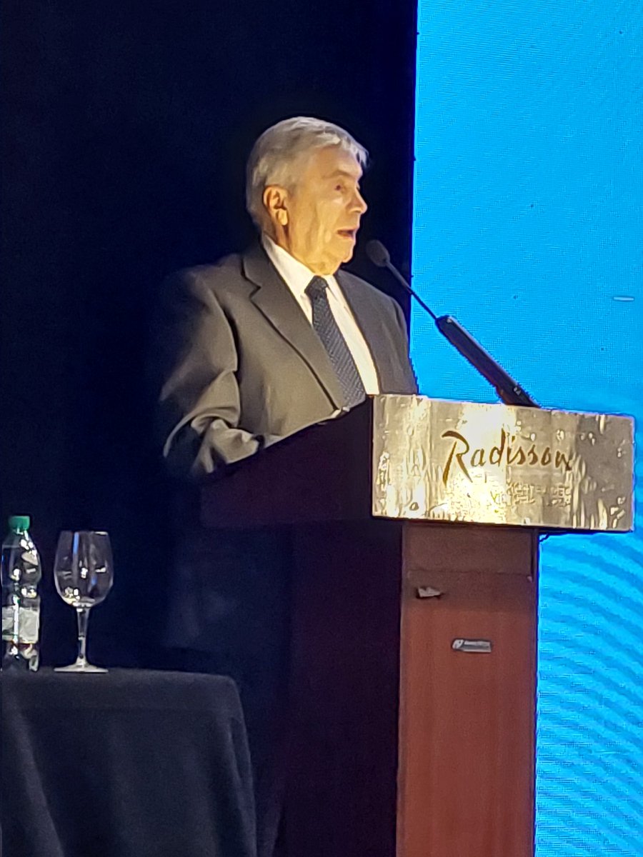 Uruguay_Natural's tweet image. Viera dijo que #Camtur celebra el #DíaMundialdelTurismo, con la jornada "Encuentro Nacional", que busca intercambiar conocimientos en diversas áreas. "Entiendo oportuno hablar de aprendizaje, intercambio y networking para profesionales, emprendedores e integrantes del sector"