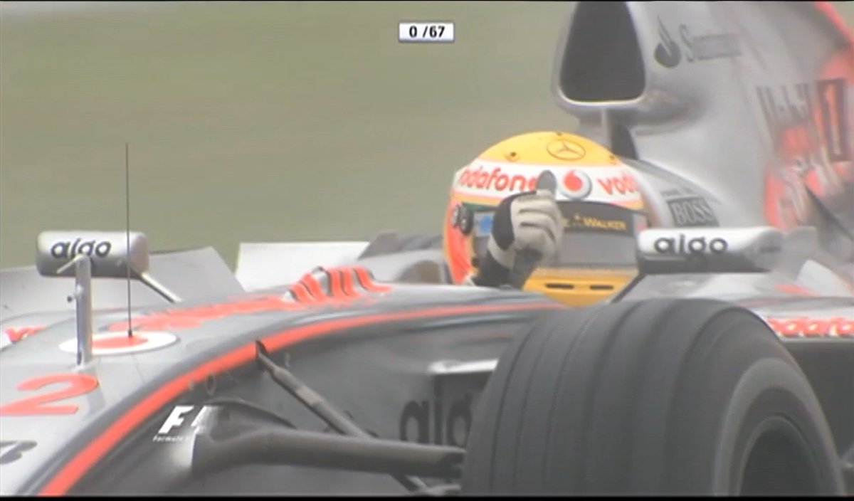 lewisfleurs's tweet photo. a 22 yr old rookie in treacherous conditions delivering one of the greatest wet-weather drives in f1 history…. fuji 2007 u mean the world to me 
 https://t.co/4O49CpFrTM