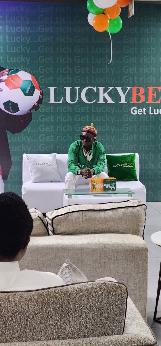 SnehQueenBee's tweet image. Another endorsement for Portable 🔥.