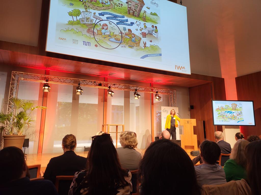 Alexandra W. Busch tweet media