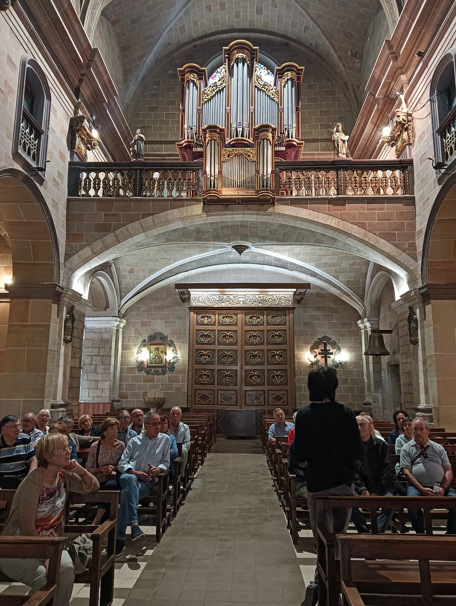 Ruta per conèixer l'@OrgueVendrell, la @NadiuaPauCasals i @MuseuGuimera amb un grup de Castellvell.

#EstimemLaCultura #museusdelvendrell #elV #PauCasals #ÀngelGuimerà