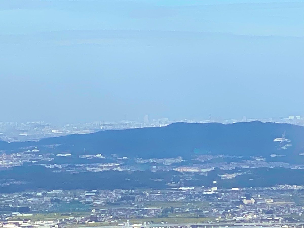 surf_tko's tweet photo. 天理は柳本、長岳寺から龍王山に登ってきた
 #低山登山  #龍王山  #遥か彼方にハルカス  #mmm765 https://t.co/gE3VOIcf8t