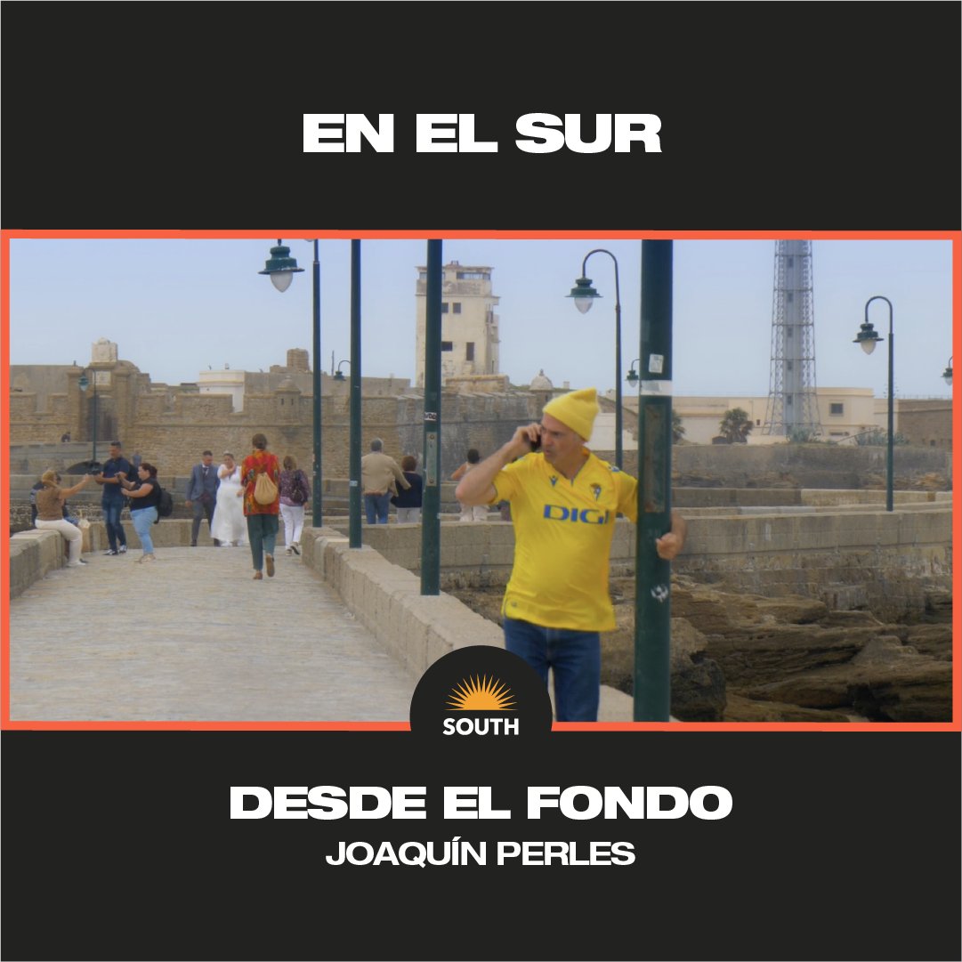 southseriesfest's tweet photo. 🎬La webserie ‘Desde el fondo’ forma parte de la sección #EnElSur.
Raúl, un hombre de 50 años, arruinado y sin habilidades sociales, es perseguido por una mafia a la que debe dinero. Su padre desde el más allá, le envía mensajes sobre los resultados de la quiniela para ayudarlo. https://t.co/czj4Jljed6