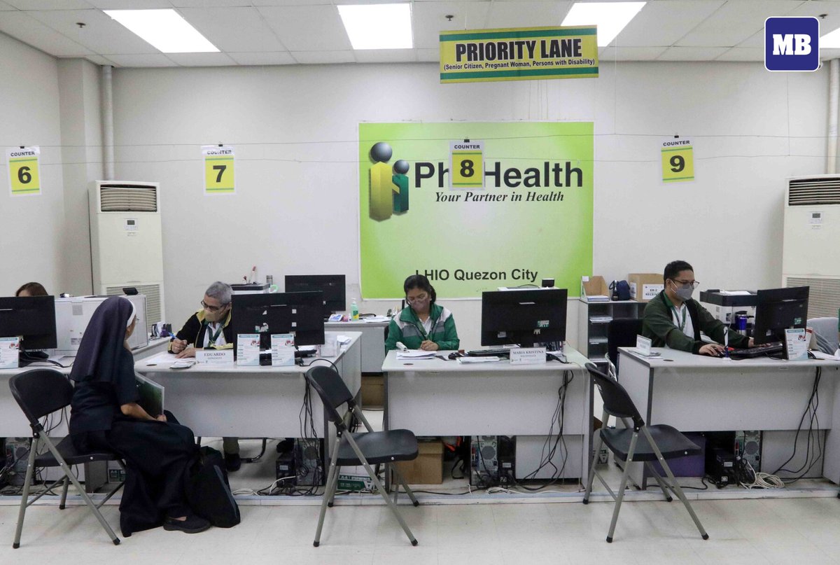 manilabulletin's tweet photo. LOOK: Philippine Health Insurance Corp. (PhilHealth) operation and services continue through the over-the-counter method at PhilHealth - Mother Ignacia branch in Quezon City on Tuesday, Sept. 26, after the Medusa ransomware infected their systems on Sept. 22, wherein cyber hackers demanded $300,000 or approximately P16 million. 

Members and their dependents are advised to present a copy of their PhilHealth identification card, member data record or other supporting documents to access health benefits amid the temporary shutdown of its online system. 

📷: Mark Balmores | MB