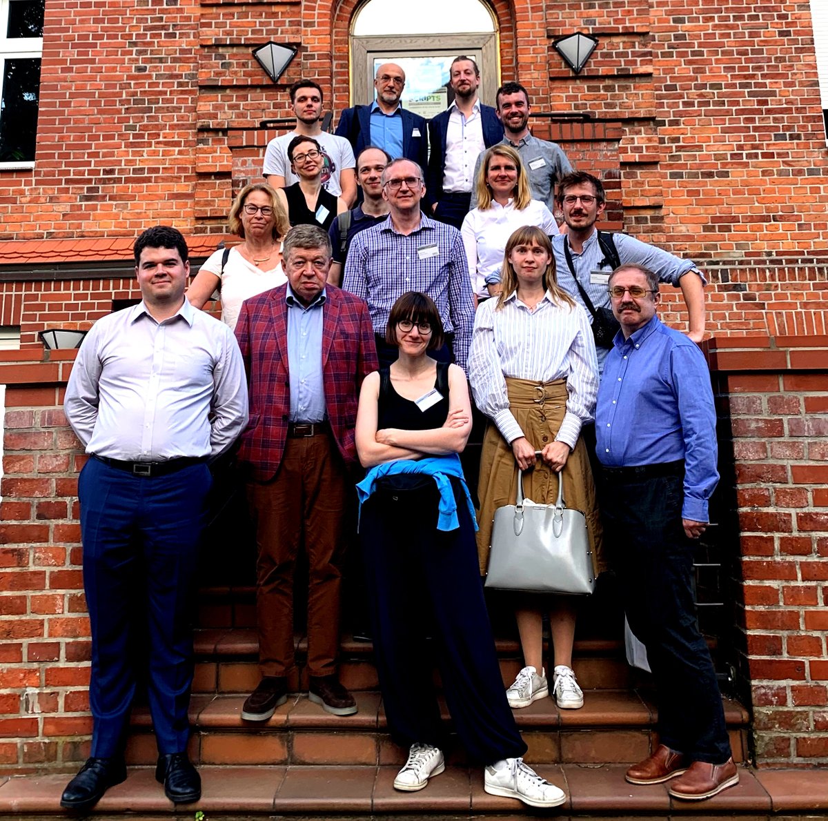 💡Thanks to everyone who came to the SCRIPTS workshop marking the 30th anniversary of the 1993 🇷🇺Russian constitutional crisis, organised by Tobias Rupprecht (<a href="/Tobepastpresent/">Tobias Rupprecht</a>) last Thursday in Berlin-Dahlem!
🌐scripts-berlin.eu/news-events-me…