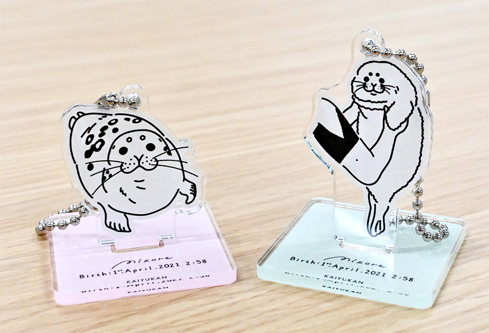 10/3からは海遊館「オフィシャルショップ」でミゾレグッズのカプセル