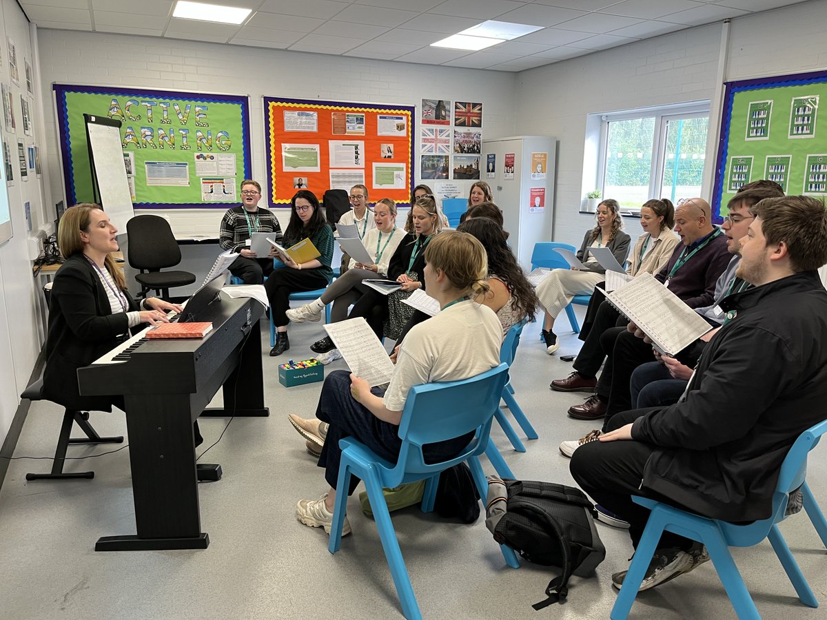 GORSESCITT's tweet photo. We've had the first session of our SCITT choir! 
We all agreed that the feeling of singing as a collective is like no other! https://t.co/Wd71AnvBG0