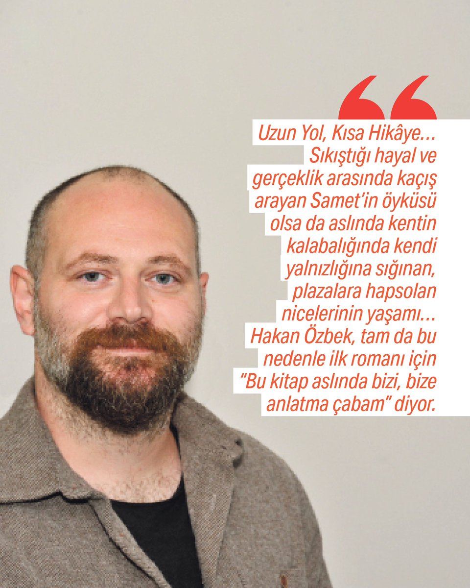 haftagazetesi's tweet photo. ✍🏻 Deniz Işık

📌 Uzun Yol, Kısa Hikâye… Sıkıştığı hayal ve gerçeklik arasında kaçış arayan Samet’in öyküsü olsa da aslında kentin kalabalığında kendi yalnızlığına sığınan, plazalara hapsolan nicelerinin yaşamı… 

https://t.co/G4kUfXhjob

#hikaye #kitap #roman #hafta https://t.co/aom93eXQAB