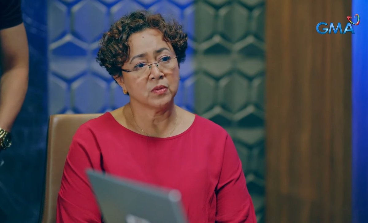 KDFYasmienatics's tweet photo. Brainwashed and worried mama. Hay nako! 

#TMHSuspect #YasmienKurdi https://t.co/ZM501gTR3m