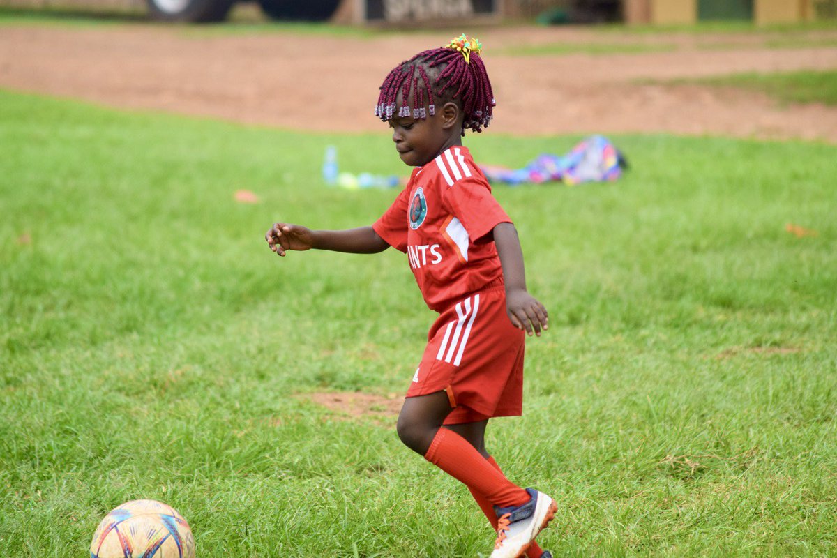 “Unlock your potential &amp; ignite your passion for learning. Join the Red Ants academy &amp; step into a world of endless possibilities. Remember, the power is in our hands, the future starts with you. #EducationIsEmpowerment #GirlsFootball #RedAntsAcademy📚👩‍🎓💫”