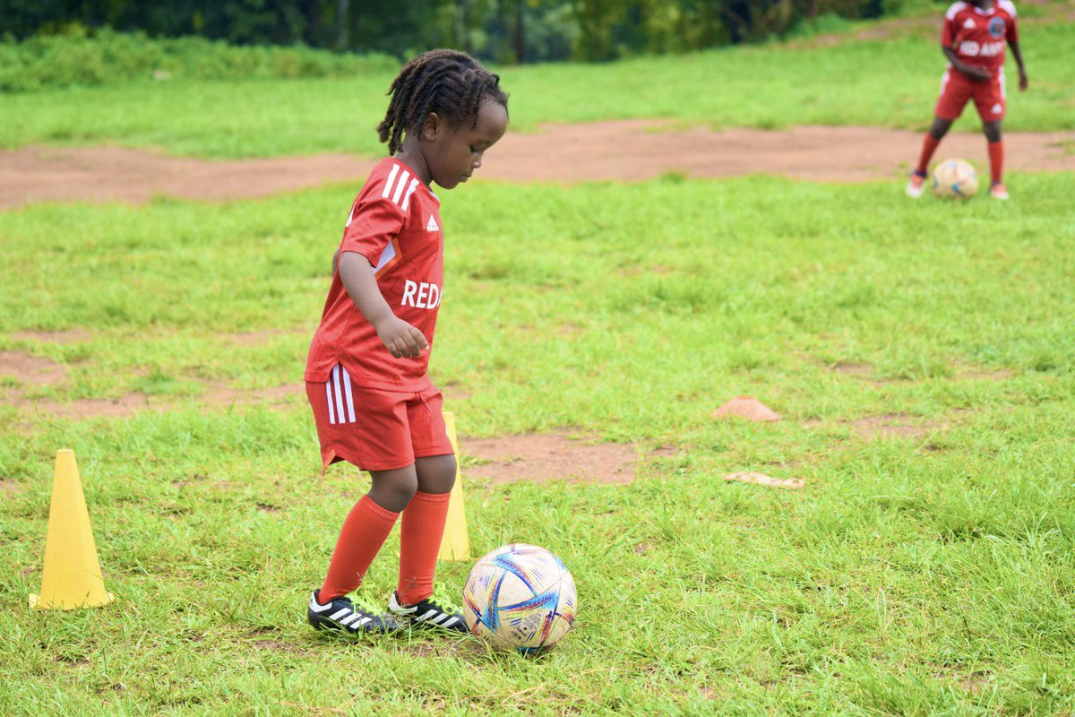 jsunitedltd's tweet photo. “Unlock your potential &amp; ignite your passion for learning. Join the Red Ants academy &amp; step into a world of endless possibilities. Remember, the power is in our hands, the future starts with you. #EducationIsEmpowerment #GirlsFootball #RedAntsAcademy📚👩‍🎓💫” https://t.co/lFrp4v8VpJ