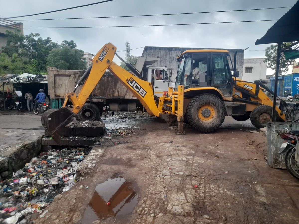 cbnasirabad's tweet photo. 26.09.2023 - Cleaning of big open Nallah under Swachhta Hi Seva 2023   #SHS2023 #GarbageFreeIndia #SpecialCampaign3 #SwachhataHiSeva

@DefenceMinIndia
@AjaybhattBJP4UK
@SpokespersonMoD
@DefencePROPalam
@DARPG_GoI
@adgcantts_dgde
@sonamley
@PddeScPune https://t.co/psdmWlhmCH