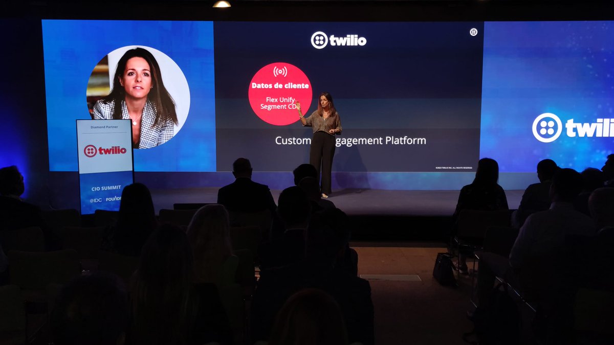 Esther Macías (@esmacis) on Twitter photo "Los datos que reciben las compañías sobre el comportamiento de sus clientes son muy estáticos" cuenta Verónica Lumbreras, de <a href="/twilio/">twilio</a> en #CIO23IDCFoundry <a href="/FoundrySpain/">Foundry España</a> <a href="/IDCSpain/">IDC | Spain</a> "Los datos que reciben las compañías sobre el comportamiento de sus clientes son muy estáticos" cuenta Verónica Lumbreras, de <a href="/twilio/">twilio</a> en #CIO23IDCFoundry <a href="/FoundrySpain/">Foundry España</a> <a href="/IDCSpain/">IDC | Spain</a>
