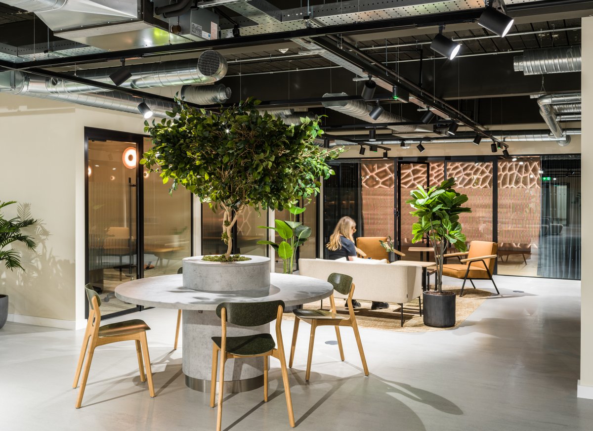 SpaceInvader (@spaceinvaderdes) on Twitter photo We are thrilled to announce that our recently completed project Nest has been shortlisted for an FX Award, in the UK Workspace category: fxdesignawards.co.uk
@bw_scitech <a href="/AlderleyPark/">Alderley Park</a> <a href="/cubic_works/">CubicWorks</a> @Artin_Light
<a href="/FXdesignmag/">FX Magazine</a> #FXAwards #commercialdesign #officedesign We are thrilled to announce that our recently completed project Nest has been shortlisted for an FX Award, in the UK Workspace category: fxdesignawards.co.uk
@bw_scitech <a href="/AlderleyPark/">Alderley Park</a> <a href="/cubic_works/">CubicWorks</a> @Artin_Light
<a href="/FXdesignmag/">FX Magazine</a> #FXAwards #commercialdesign #officedesign