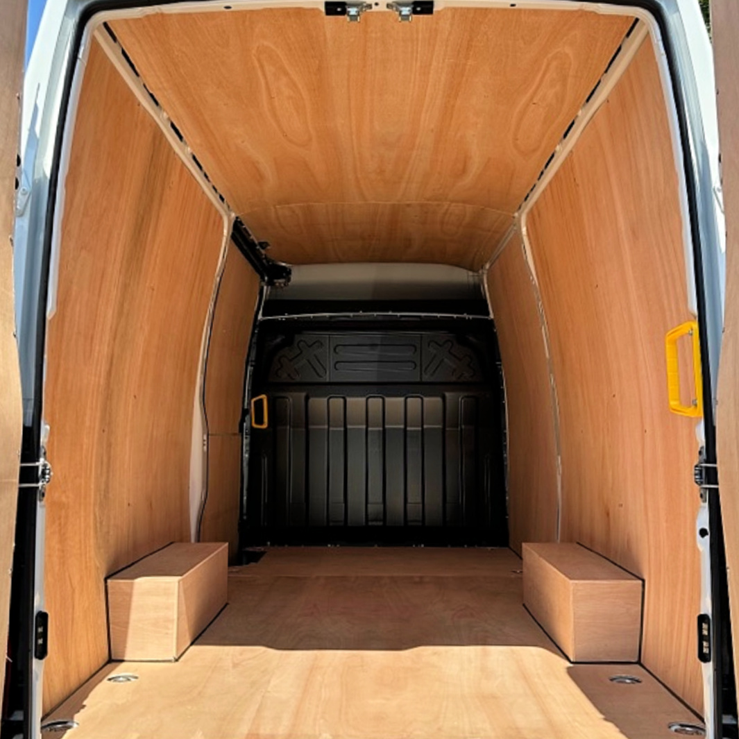 vehicleaccltd's tweet image. Check out the latest upgrade on this Iveco Daily! The following has been supplied and fitted:
· Full Ply Lining Kit with Roof Lining

Contact us now for a FREE quote:
📞 0117 379 0279
📧 sales@vehicle-accessories.net
#vehicleaccessories #vanlining #vanplylining #plylining #ply