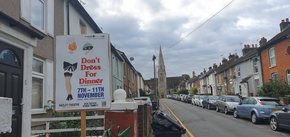 Opening night 6 weeks today! 
Have you seen our advertising boards popping up? 

Tickets available here ... parkwoodtheatres.co.uk/hazlitt-theatr…