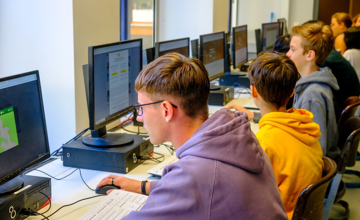 Fraunhofer IAIS tweet media