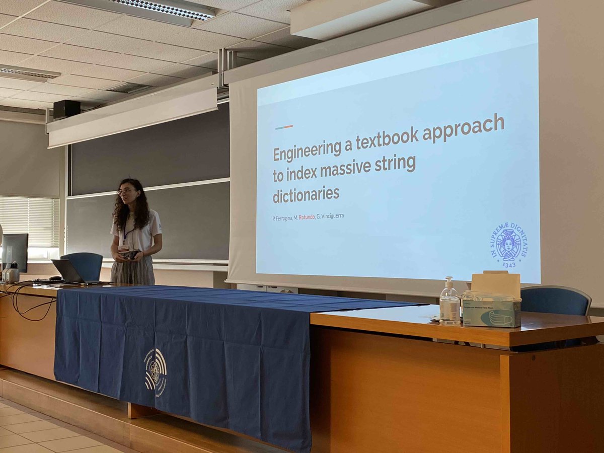 Mariagiovanna Rotundo is now presenting "Engineering a Textbook Approach to Index Massive String Dictionaries." #SPIRE2023