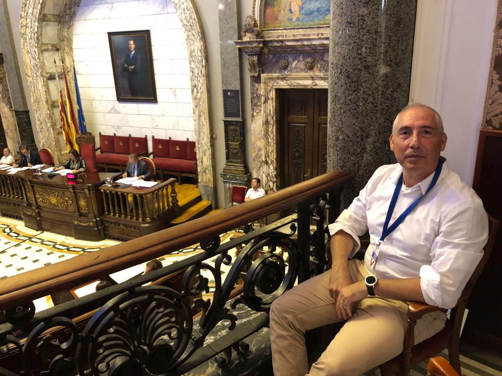 BausetVictor's tweet photo. Como de costumbre y desde 2015, iniciamos la asistencia a los Plenos del Ayuntamiento, Les Corts y Diputación de Valencia....hoy en el Ayuntamiento de Valencia.

Visita www https://t.co/SEJjazauKL https://t.co/weIY9IugAs