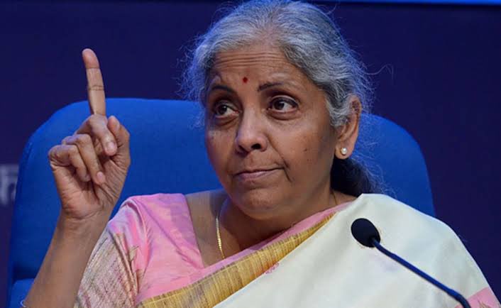 MaduraiSBala's tweet photo. எந்த இடத்தில் வேலை கிடைக்கிறதோ அந்த மொழியைக் கற்றுக்கொள்வது முக்கியம்: ஒன்றிய அமைச்சர் நிர்மலா சீதாராமன்!

பாஜக சொல்ற சமஸ்கிருதம் படிச்சா எந்த இடத்துல வேலை கிடைக்கும்ன்னு சொல்லுவீங்களா மேடம்!! https://t.co/8DFtrmbNrc