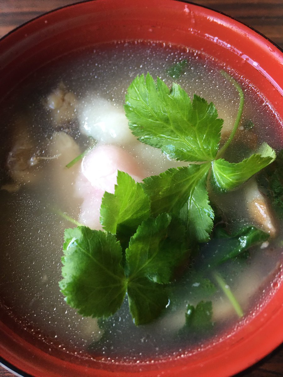 kigaku55's tweet photo. 氏神様の餅まきで頂いた餅。
雑煮にしました。
お正月以外の時期に食べたことないけど…
美味かったぁ〜
ご利益ありますね❣️ https://t.co/SRdZ1dSaRA