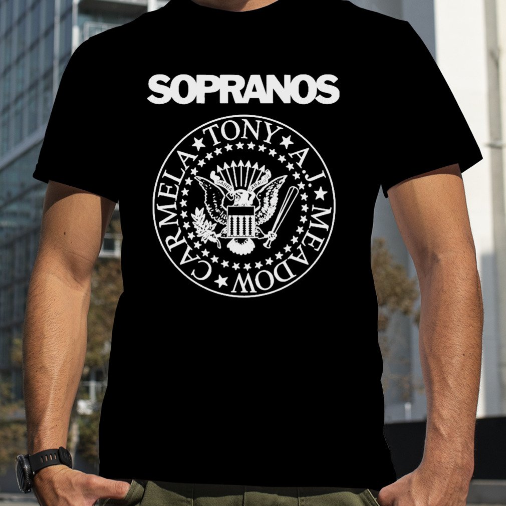 Fakehandshake Sopranos Tony Aj Meadow Carmela T-Shirt tshirtclassic.com/product/fakeha…