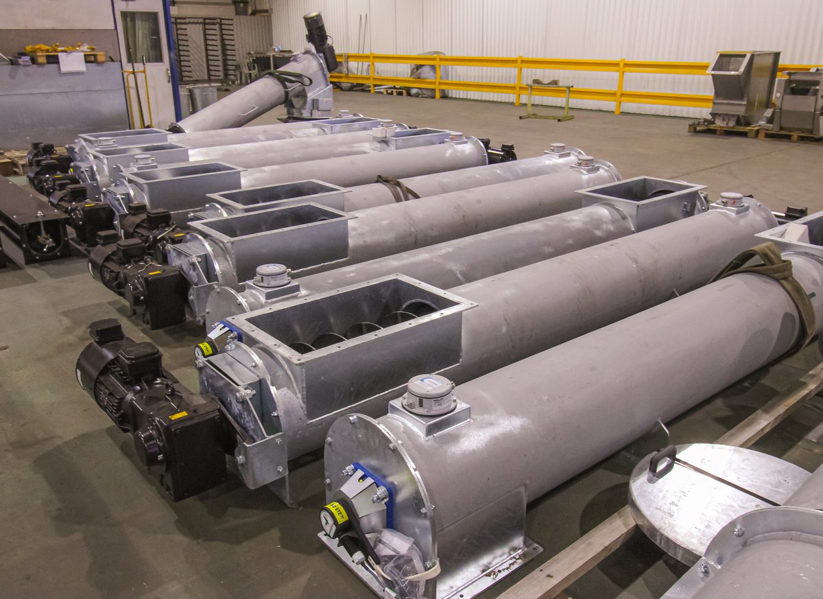 Another project completed! Our galvanized Tubular Silo Discharge screws efficiently handle dry malt for distilleries. These machines are ATEX-rated for safety and performance.