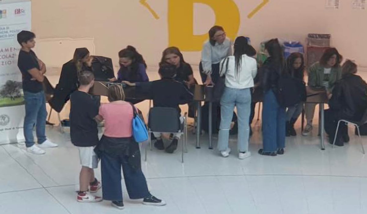 Scuola Cle tweet media