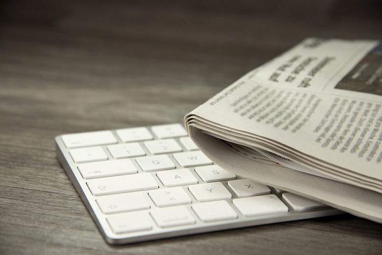 Het Adviescollege #Openbaarheid en #Informatiehuishouding heeft een klacht- en bemiddelingsfunctie voor public watchdogs. Caroline Raat vindt dat het college nog weinig bereikt heeft. 'De adviezen rammelen in juridische zin en bevatten vooral open deuren.' rb.gy/vo8qc