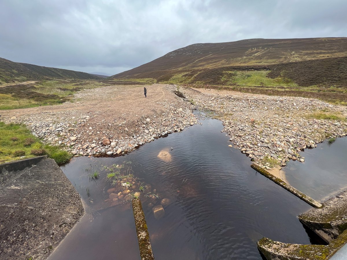 The shocking landscape is what is left of the Allt Bhran.

100% of its water being diverted into the River Tay, as part of the Tummel Scheme.

This is what an ecological disaster looks like.

With salmon populations in crisis, we need to #ReleasetheSpey