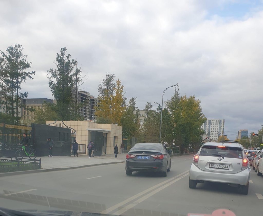 Иргэдийн хЯналт бий болгох гэж цэнхэр дугаар тавьсан гсн сайд нь. Хянаад өгөе тэрээр урсгал сөрөв. Эрх хасах дүрэмтэй шүү эргэж мэдээллээрэй.