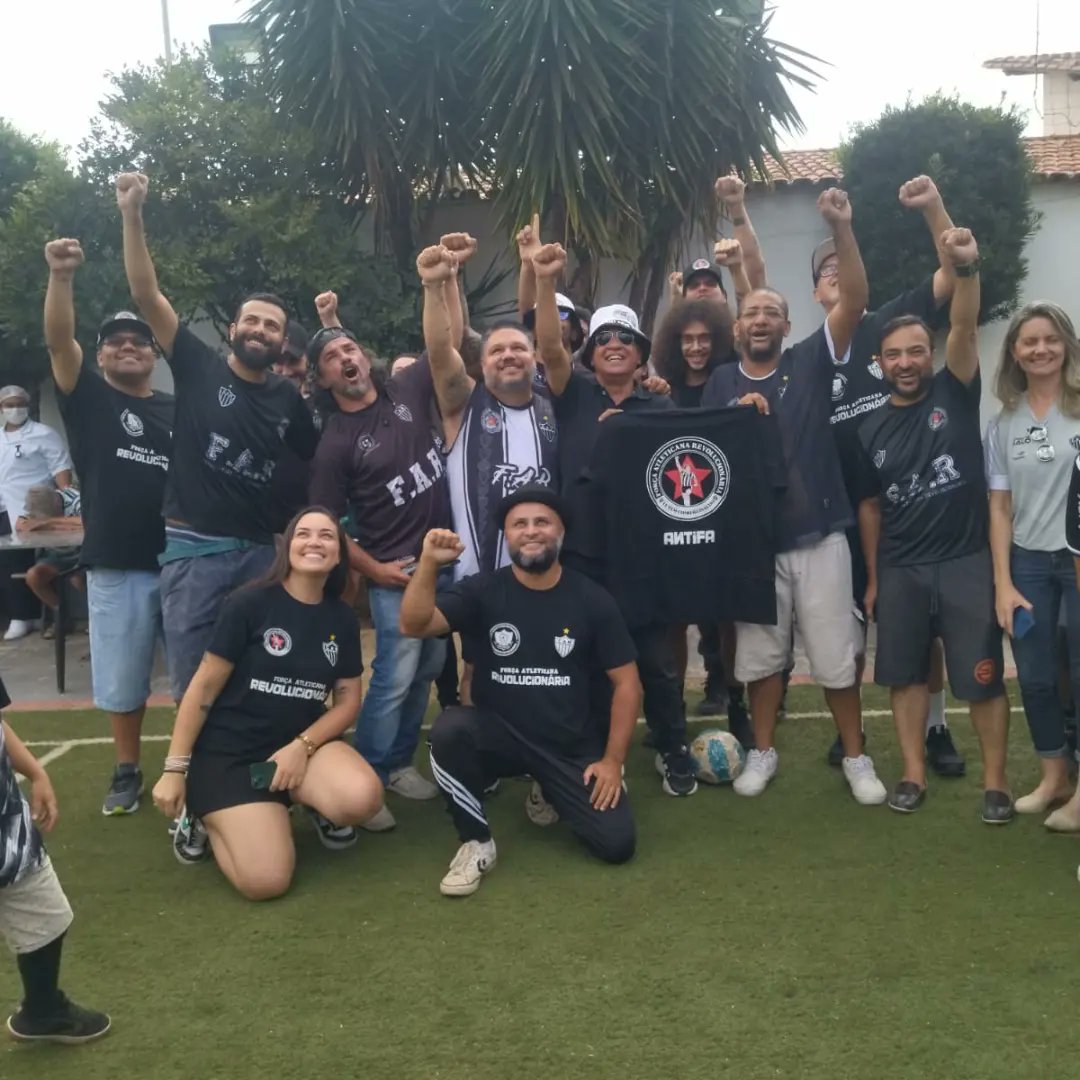 AtleticanaRev's tweet photo. No último sábado, a Força Atleticana Revolucionária teve a honra de levar amor, carinho e alegria à Casa de Repouso Castelo Forte. Foi um dia verdadeiramente especial, onde compartilhamos momentos inesquecíveis com os incríveis idosos que lá residem. https://t.co/k0h9cT48Pk