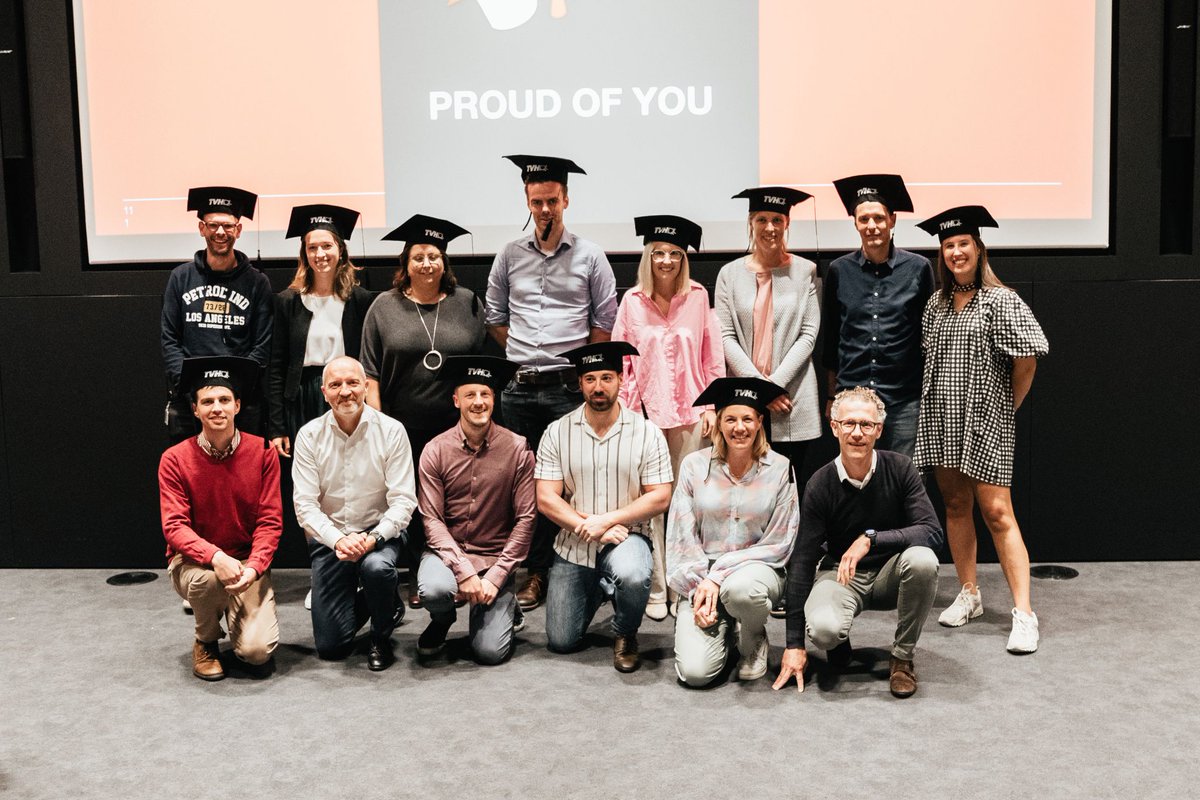 GIJSELSDOTCOM's tweet image. Proficiat aan onze 20 TVH afgestudeerden van de cursus &apos;Digital Business Analyst&apos;, dit jaar geeft GIJSELSDOTCOM The Institute net zoals vorig jaar de vakken Architectuur, Business Analyse &amp;amp; Functionele Analyse

#TVH
#Analist
#DigitalBusinessAnalist