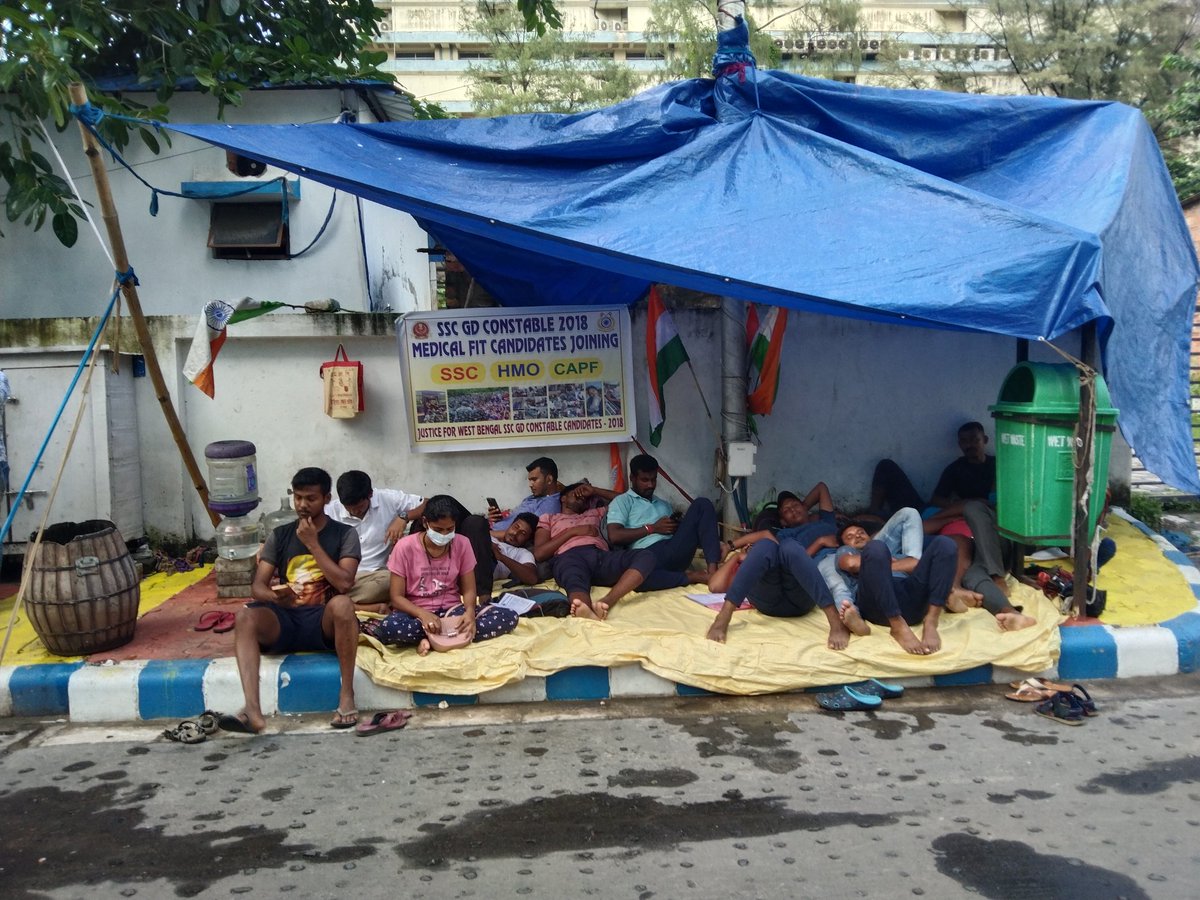 #SSCGD2018 protest started again on 3 October in Kolkata BJP party office sec-v (West Bengal)
हमारी जो समस्या  थी वह सुनने वाला कोई नहीं है तो हम लोग दोबारा #SSCGD2018 का जो आंदोलन है वह शुरू करने जा रहा हूं।
#SSCGD18_3oct_kolkata_chalo
<a href="/DrSukantaBJP/">Dr. Sukanta Majumdar</a>
<a href="/AmitShah/">Amit Shah</a>