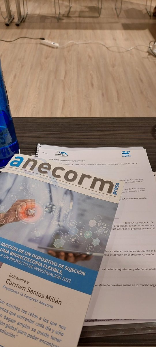AnaIzco's tweet photo. Seguimos con la mañana de trabajo. Acuerdos,  temas en espera...pero siempre con ilusión y colaboración!@anecorm https://t.co/vOc9LWuQkh